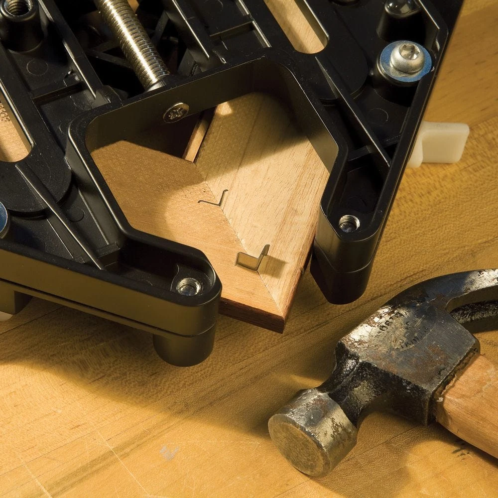 Rockler Miter-Tight Picture Frame Clamp 4 Rockler Miter-Tight Picture Frame Clamp - Image 2