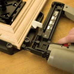 Rockler Miter-Tight Picture Frame Clamp 11 Rockler Miter-Tight Picture Frame Clamp -Carpentry Shop 30108 14 1000