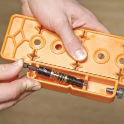 Rockler Bench Dog® 1/4'' Shelf Pin Jig -Carpentry Shop 46350 06 1000