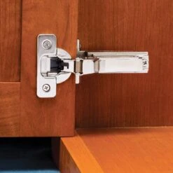 Salice 105° Silentia+ Soft-Close Hinges, Face Frame -Carpentry Shop 52024 02 1000 1