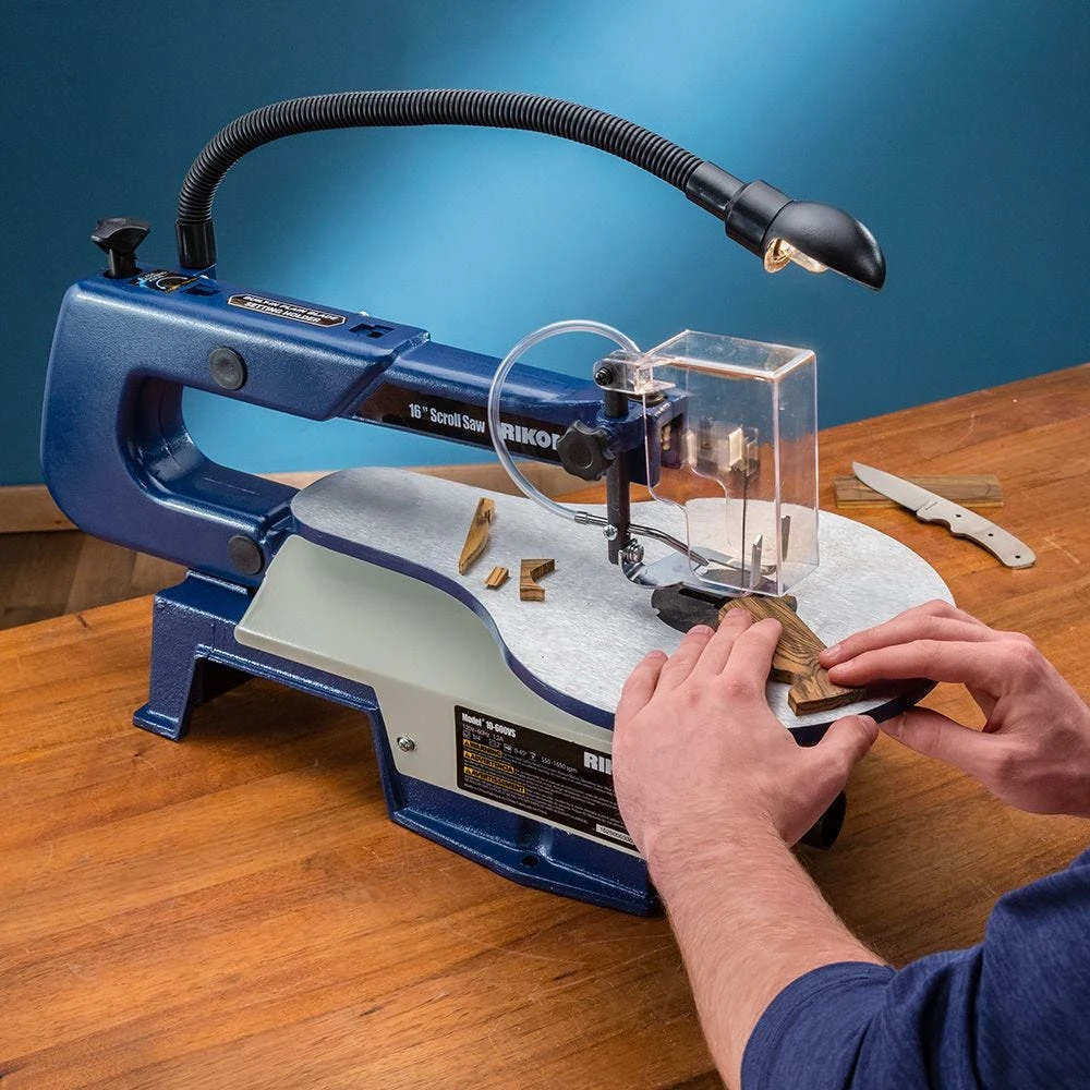 Rikon 10-600VS Variable Speed Scroll Saw With Work Light 3 Rikon 10-600VS Variable Speed Scroll Saw With Work Light