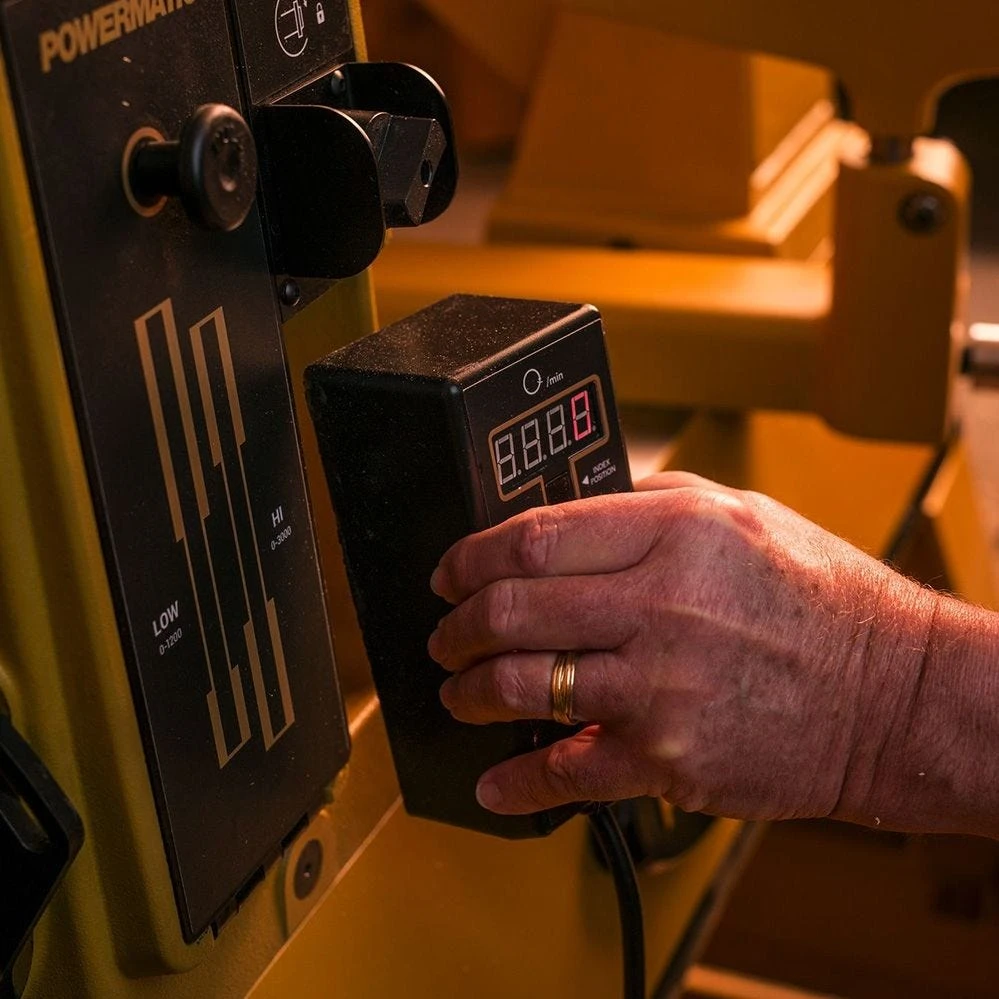 Powermatic 3520C Lathe With Legs And 6'' Riser Blocks, 2HP, 220V, 1-Phase 7 Powermatic 3520C Lathe With Legs And 6'' Riser Blocks, 2HP, 220V, 1-Phase - Image 5