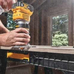 DeWalt 20V MAX* XR Cordless/Brushless Compact Router, Bare Tool 18 DeWalt 20V MAX* XR Cordless/Brushless Compact Router, Bare Tool -Carpentry Shop 64249 04 1000