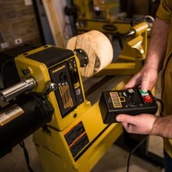 Powermatic PM2014 1HP Lathe With Stand -Carpentry Shop 65017 04 1000