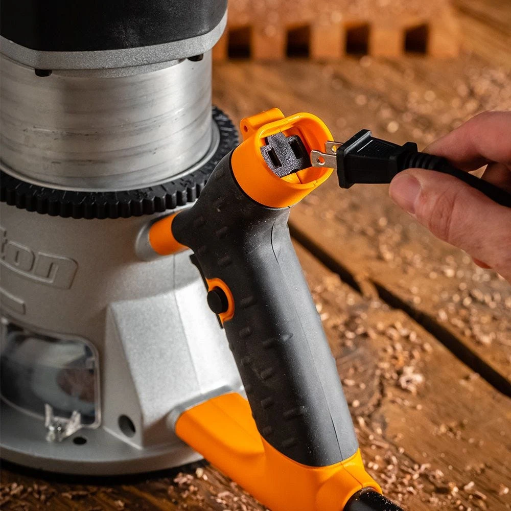 Triton 3.25HP Router Motor Plus Fixed Base 11 Triton 3.25HP Router Motor Plus Fixed Base - Image 9