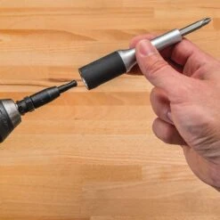 Rockler/Insty-Drive Self-Centering Bits 10 Rockler/Insty-Drive Self-Centering Bits -Carpentry Shop 69053 08 1000