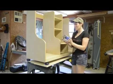 General Finishes Gel Stain, Colonial Maple 5 General Finishes Gel Stain, Colonial Maple - Image 3